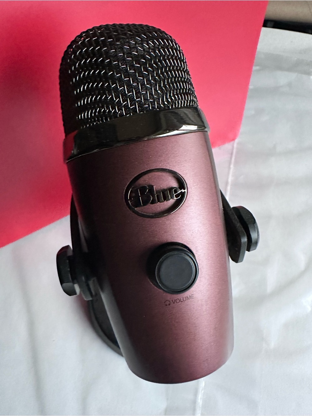 Blue USB Microphone - Metallic Maroon